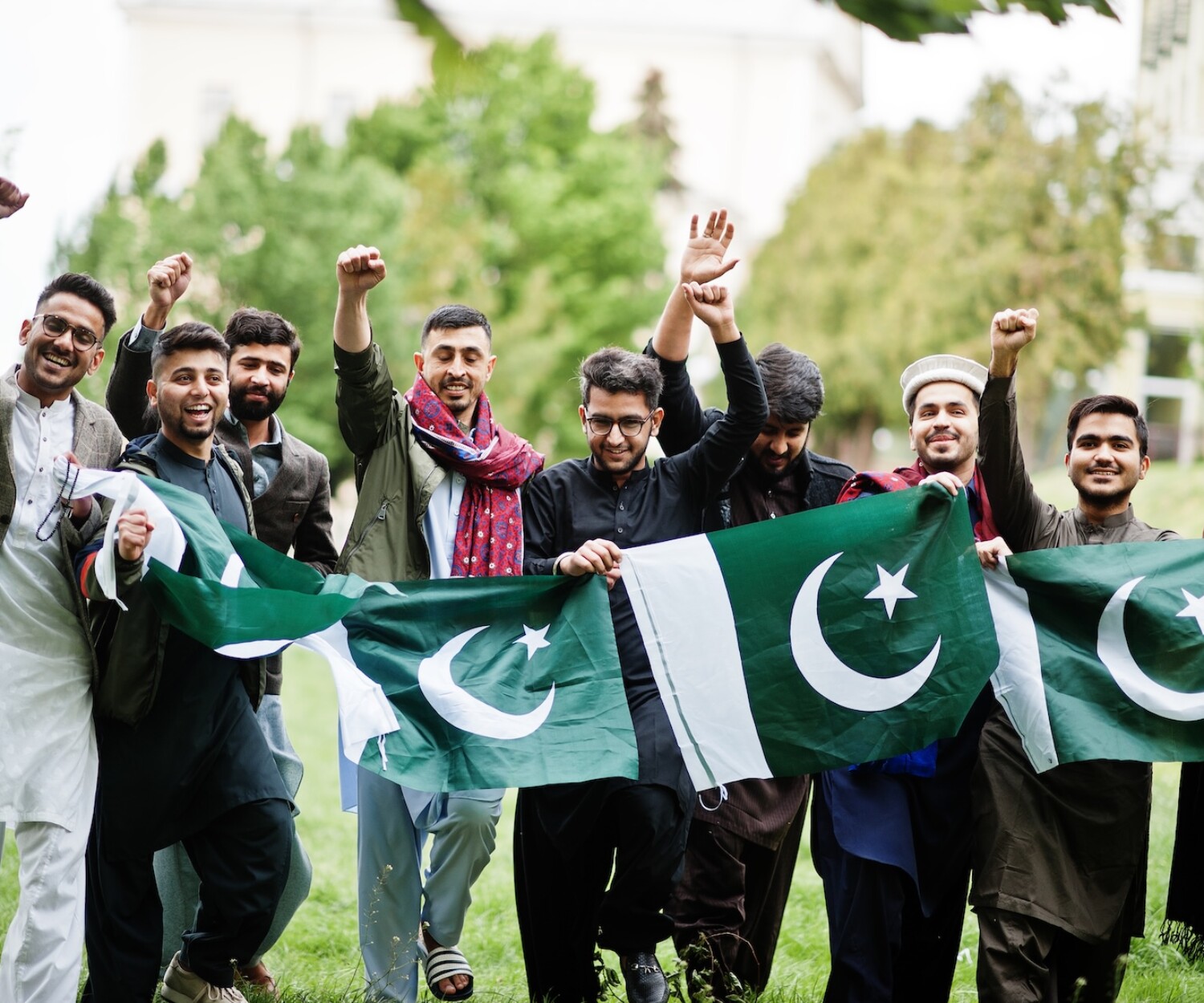 Pakistan aims to create 800,000 overseas jobs for citizens in UAE, GCC nations in 2026